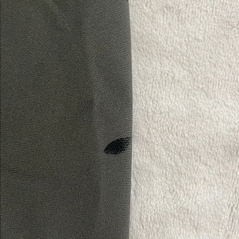 Lululemon Athletica Gray Leggings - Picture 9 of 11